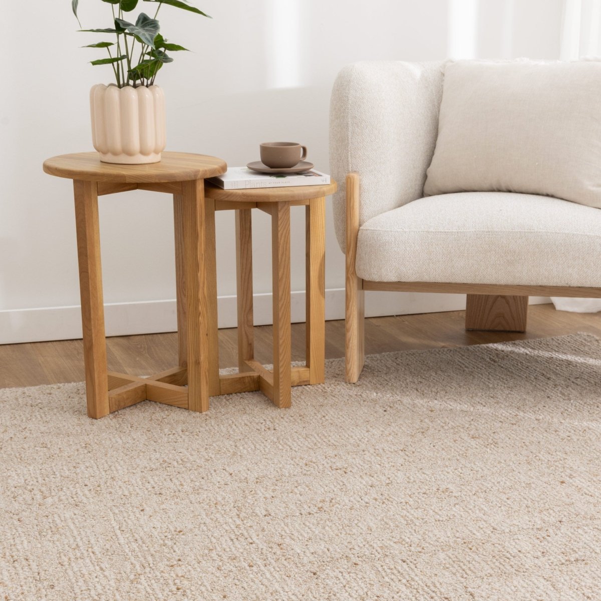 Arana Beige Modern Wool Rug
