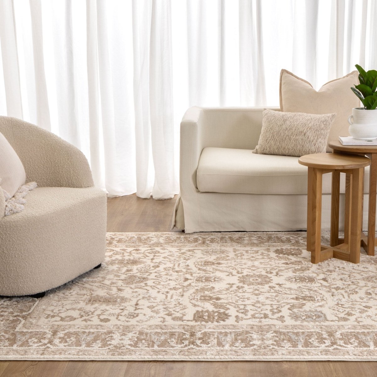 Belisse Oriental Border Beige Rug