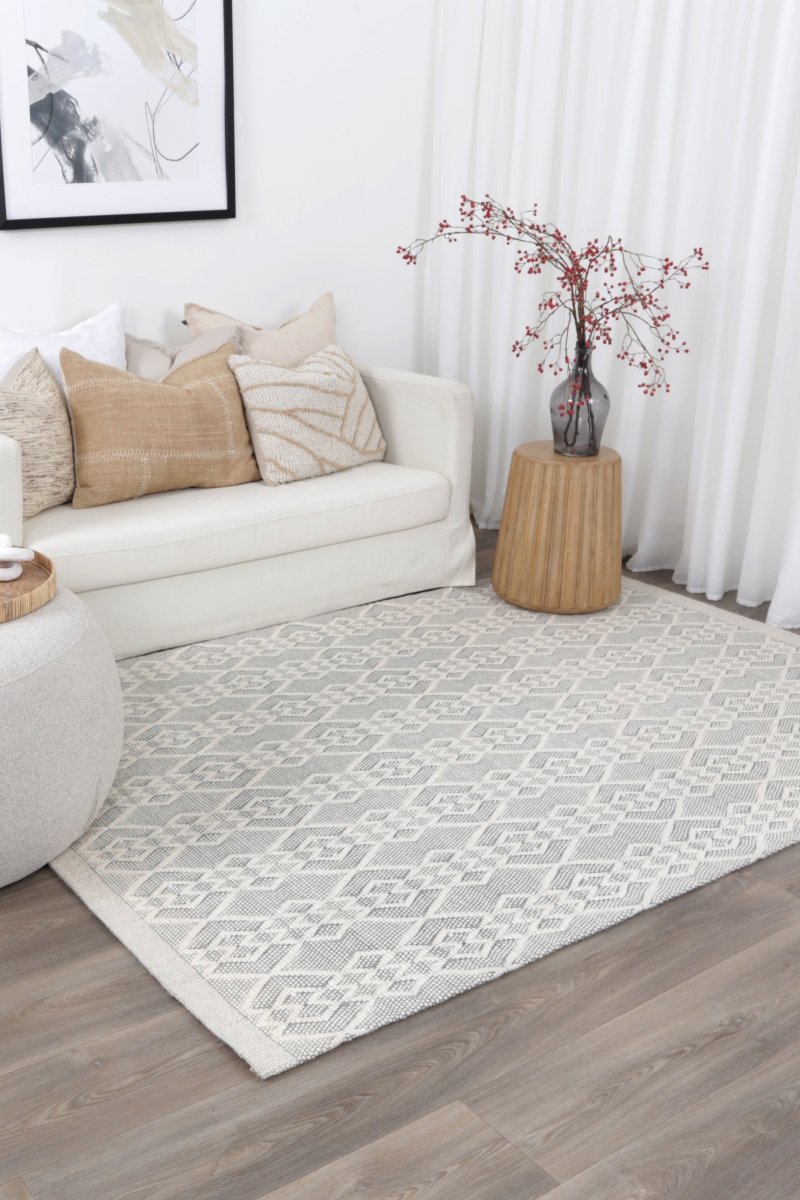 Dulcet Diamond Grey Wool Rug - Ruggy