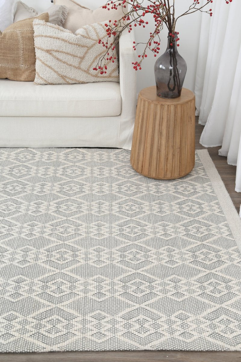 Dulcet Diamond Grey Wool Rug - Ruggy