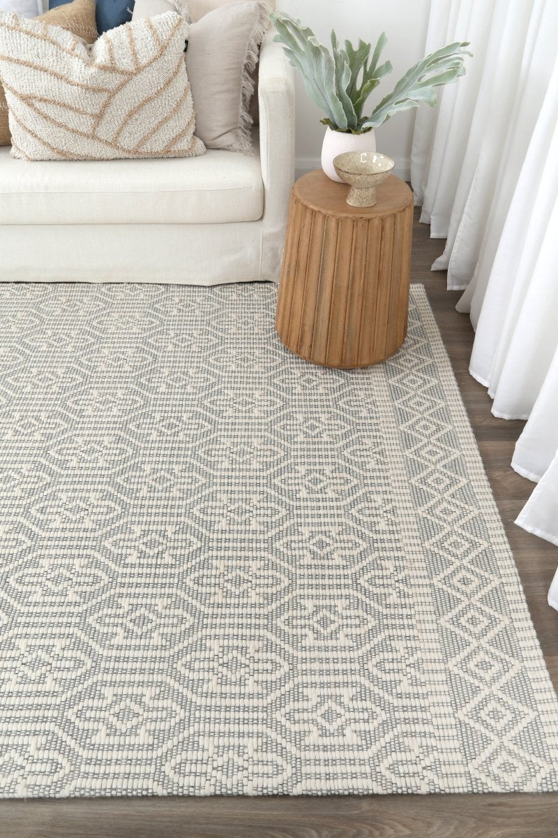 Dulcet Geometric Light Grey Wool Rug - Ruggy