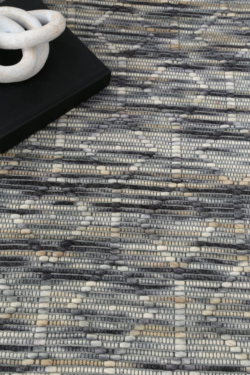 Dulcet Lattice Stone Wool Rug - Ruggy