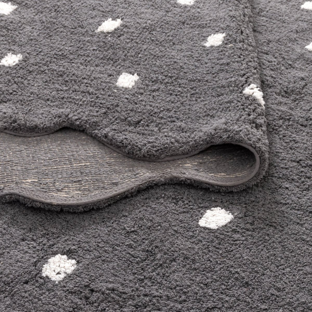 Elara Scalloped Grey Kids Rug