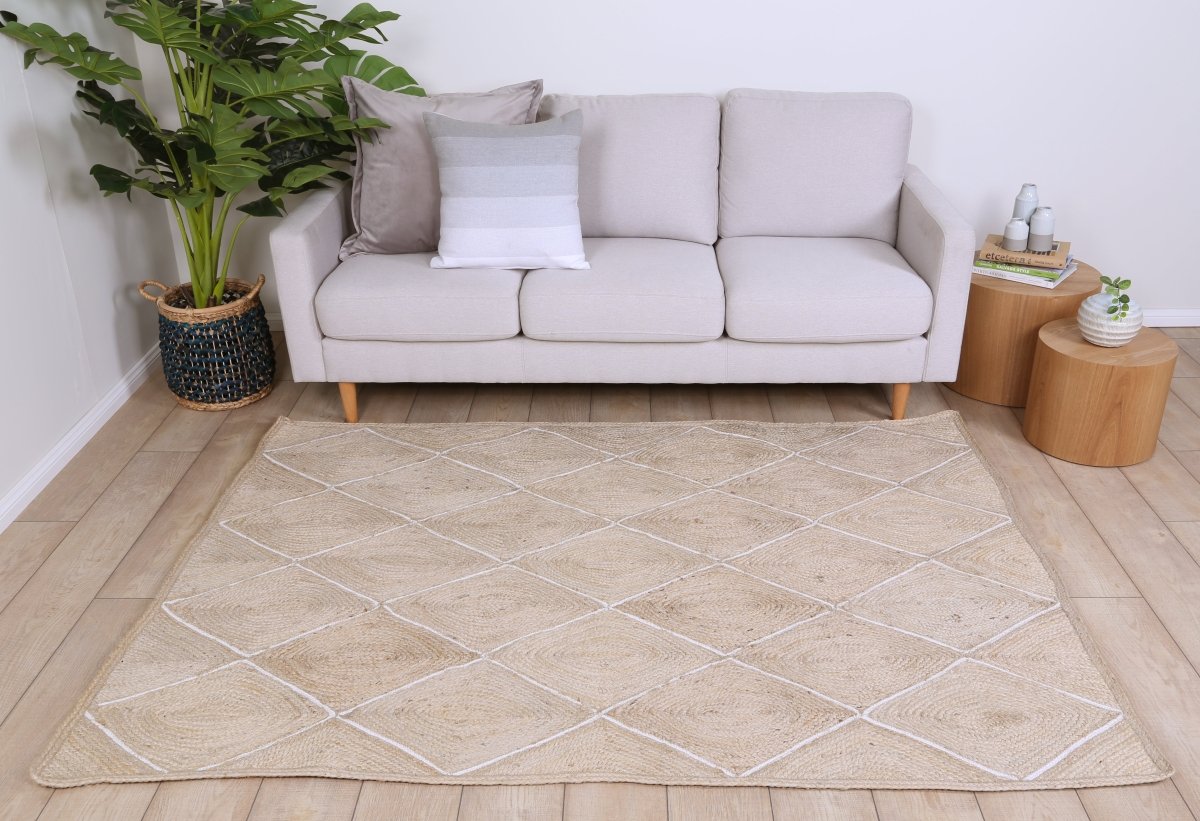 Glamour Pearl Diamond Rug