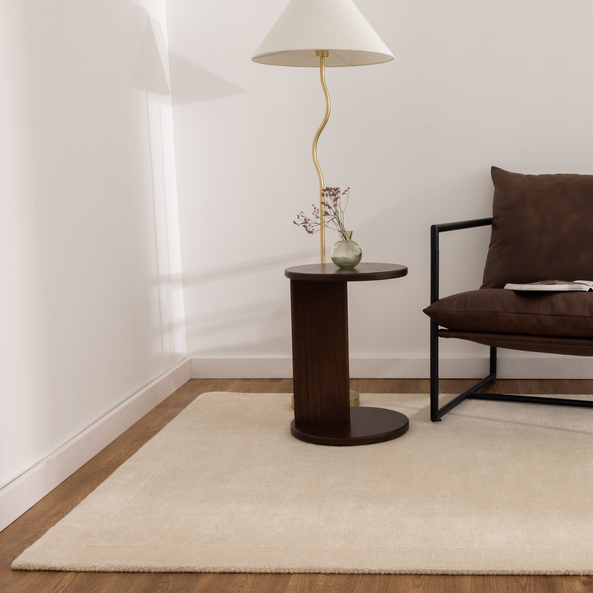 Calley Ivory Border Wool Rug