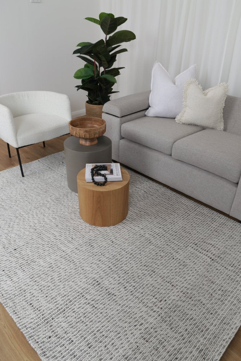 Allure Ivory Wool Rug Area Rug | Ruggy