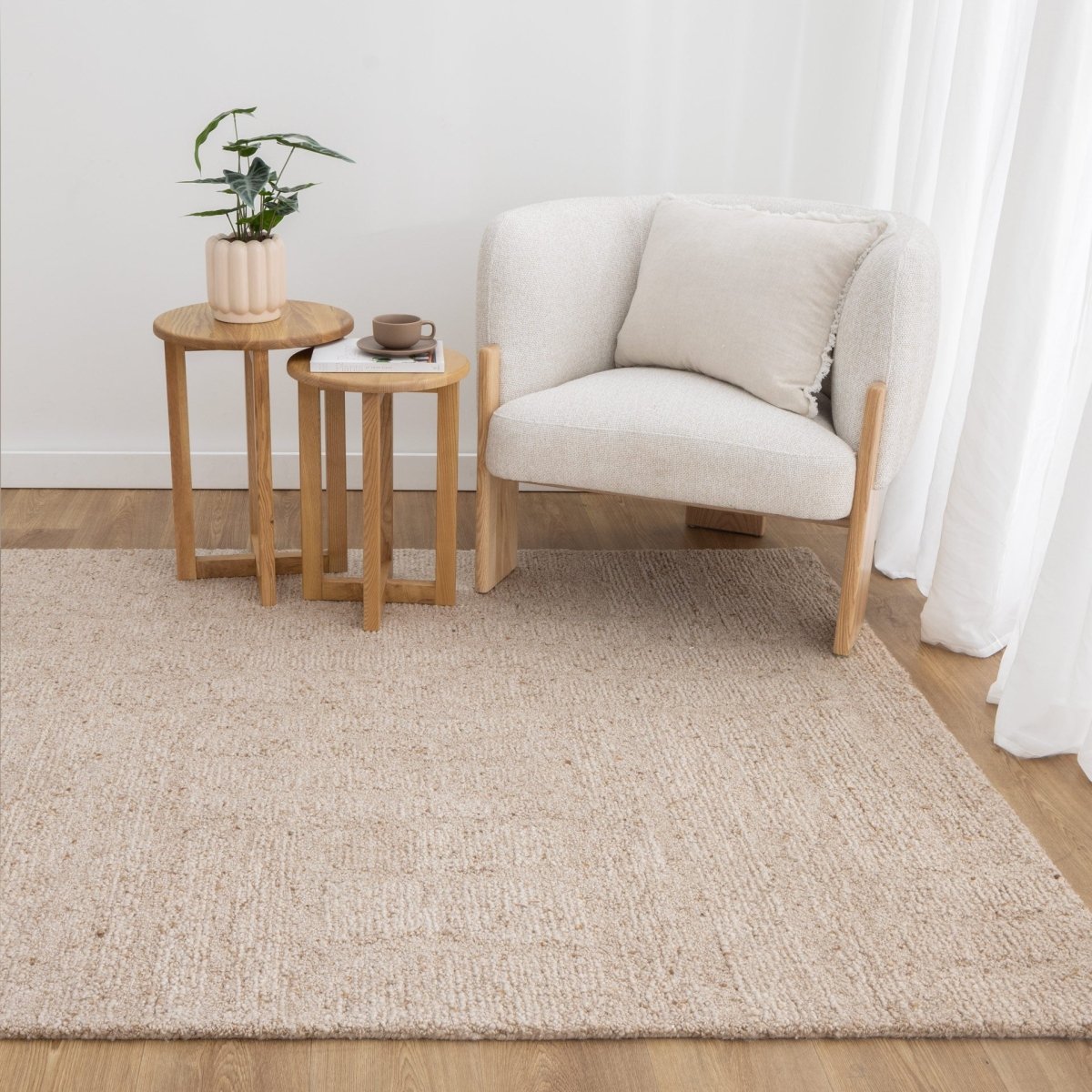 Arana Beige Modern Wool Rug