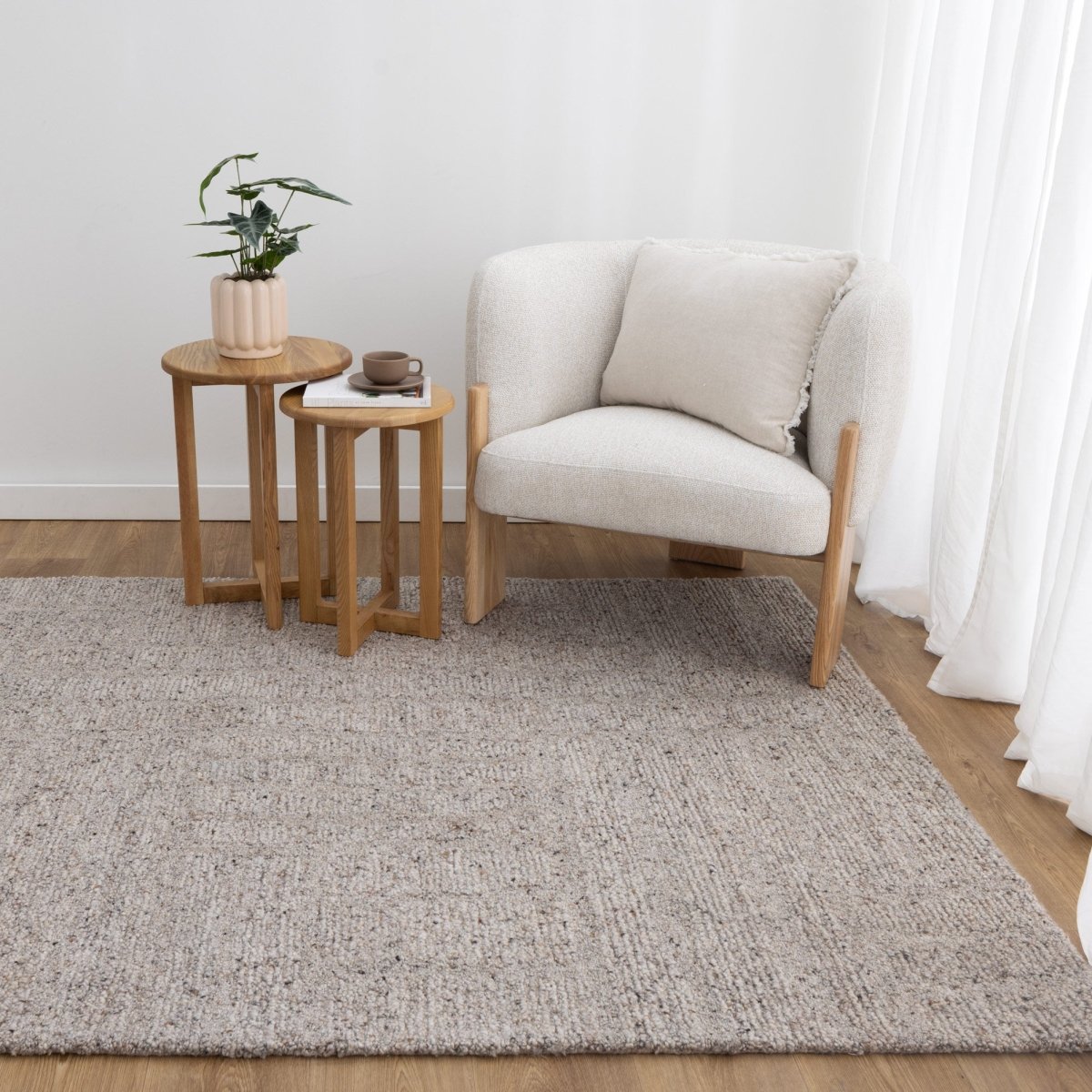 Arana Greige Modern Wool Rug