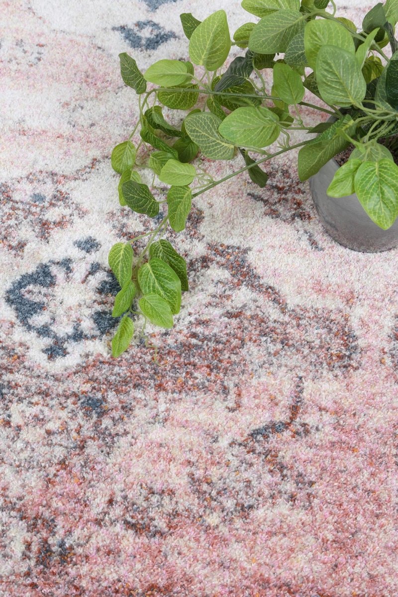 Elegance Ombre Vintage Rug - Ruggy