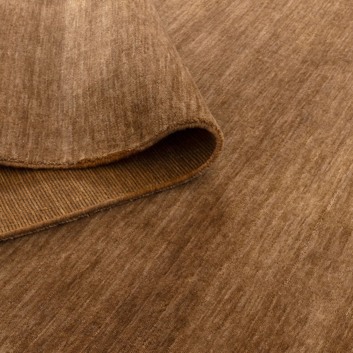 Lamia Butterscotch Hand-Knotted Wool Rug