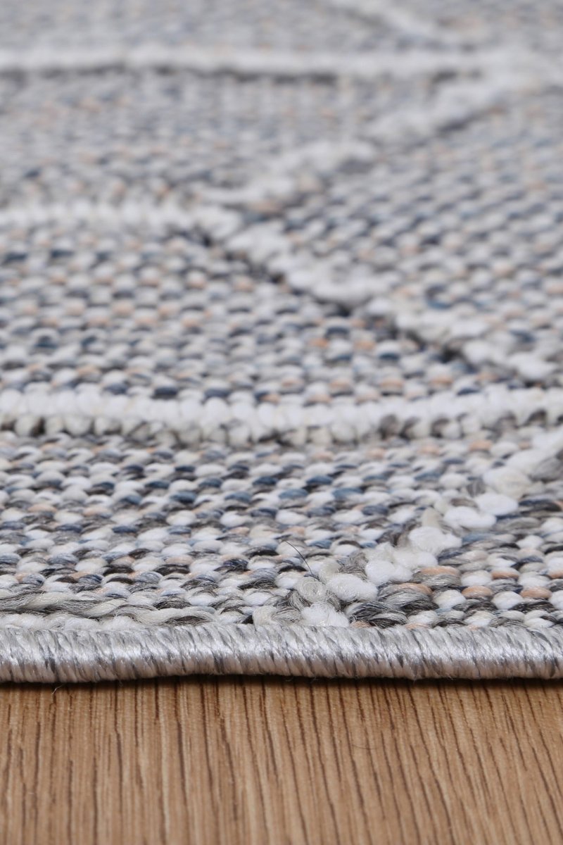 Marique Sikua Grey Geometric Flatweave Rug - Ruggy