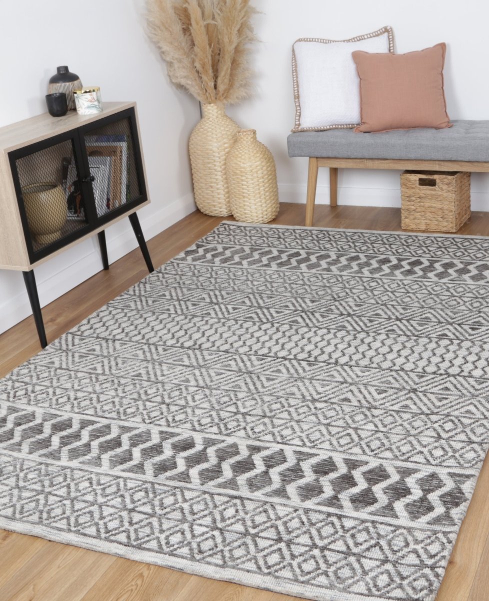 Ritz Ramdass Charcoal & Beige Cotton Blend Rug - Ruggy