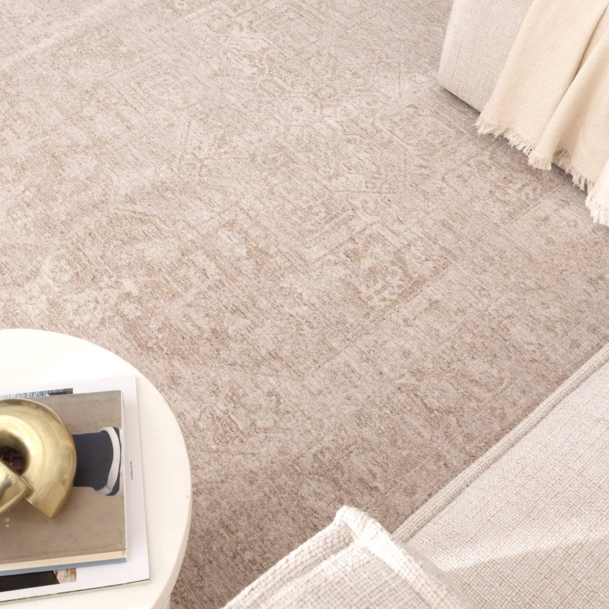 Tarra Distressed Medallion Beige Rug