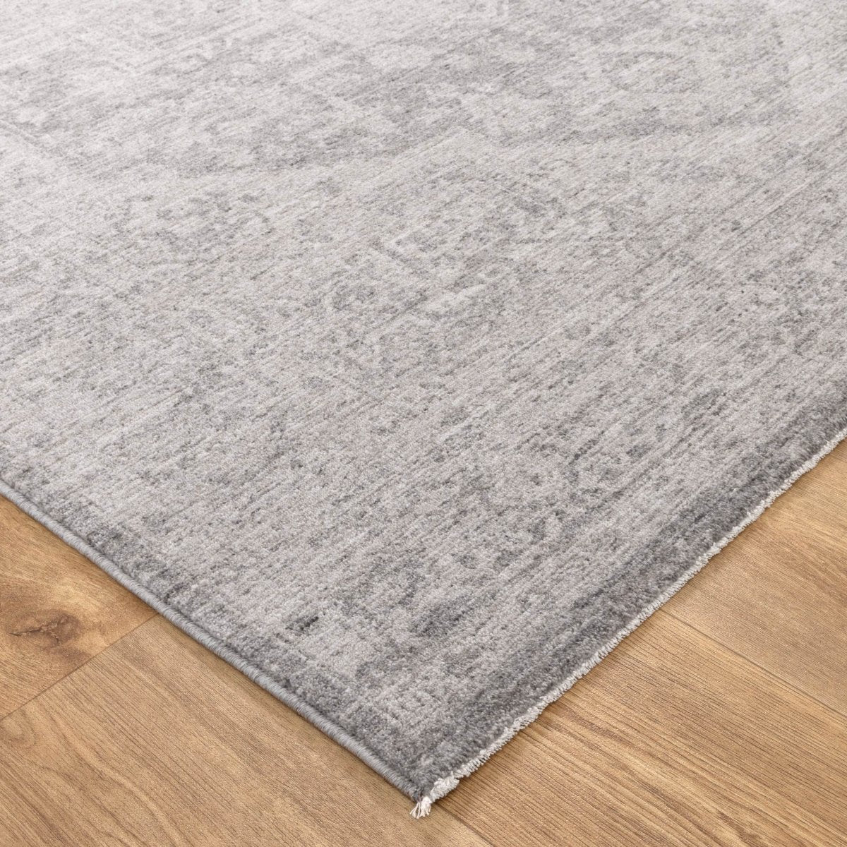Tarra Distressed Medallion Grey Rug